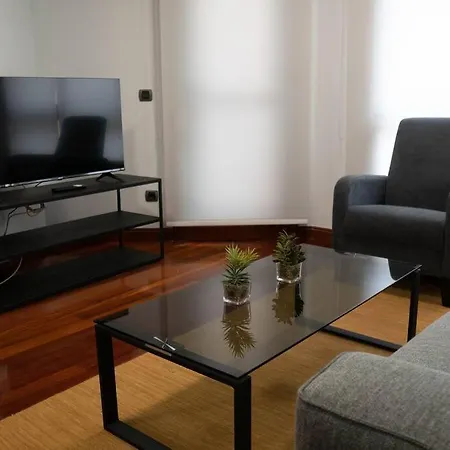 1 Apartament *